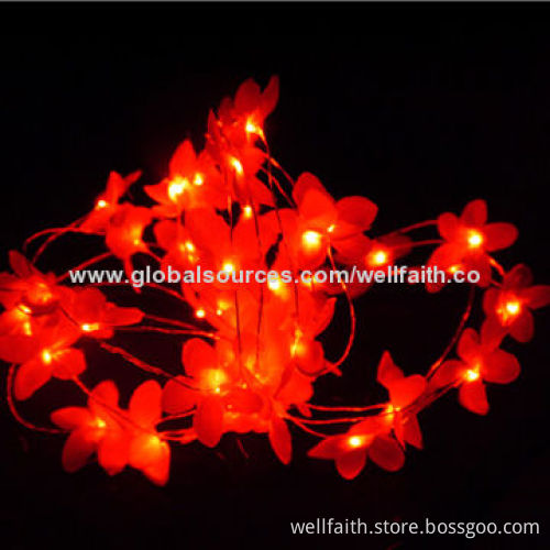 Christmas and Holiday LED Battery String Light with Maple Leaf Shape